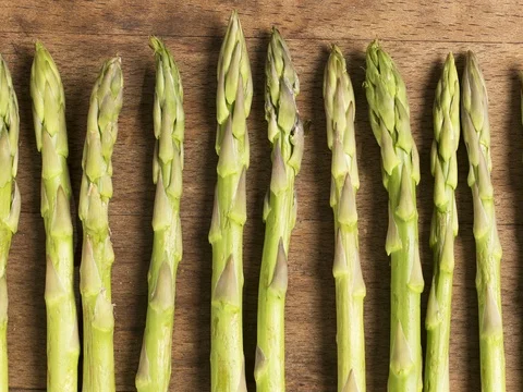 Panning across asparagus stems Stock Footage
