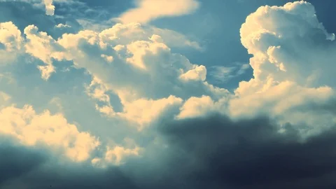 Panning across a dramatic cloudy sky Stock Footage 92550810