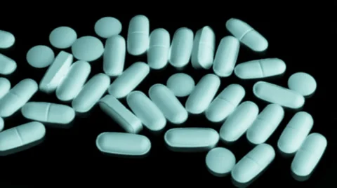 Panning across a row of pills Stock Footage 32245154