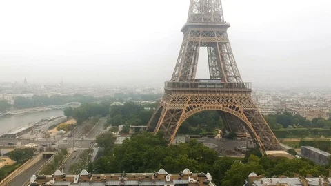 Panning Aerial View of the Eiffel tower. Stock Footage 119376657
