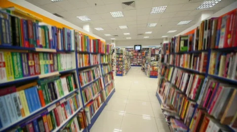 Panning of bookshop's interior Video stock 588235