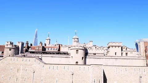 Panning Constable and Salt Tower of London fort wall, city of London Stock Footage 107887561