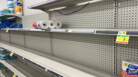 Panning Empty Shelves during supply chain crisis in USA Stock Footage 165524829