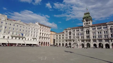 Panning of main square in Trieste in Italy 스톡 동영상 206205506
