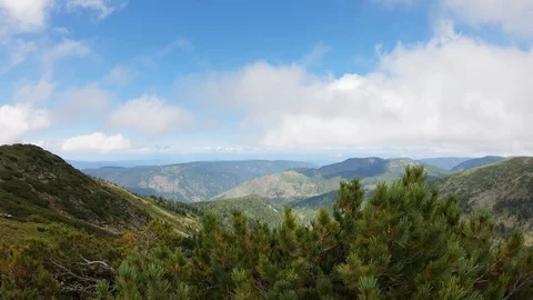 Panning of mountain range Stock Footage 121896783
