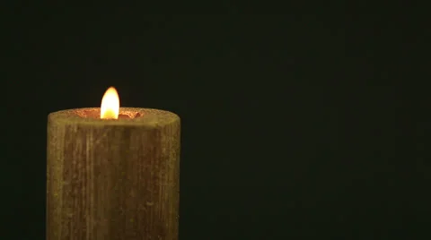 Panning over christmas candle Stock-Footage 30581125
