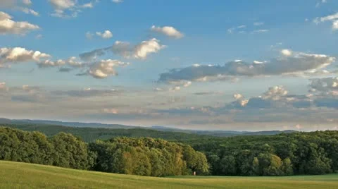 Panning Timelapse over Forest 스톡 동영상 18197351