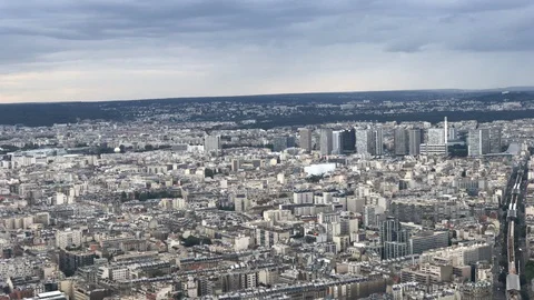 Panning view of the skyline of Paris (1) Stock Footage 127693395