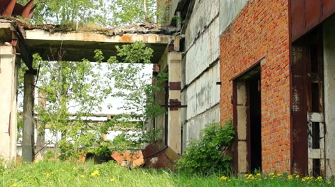 Panorama of an abandoned building Stockbeeldmateriaal 57324539