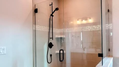 Panorama frame Bathroom rectangle shower stall with half glass enclosure and 스톡 사진