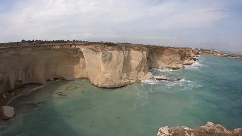 Panorama glimpses of the sea with white cliffs. Stock Footage 146615764