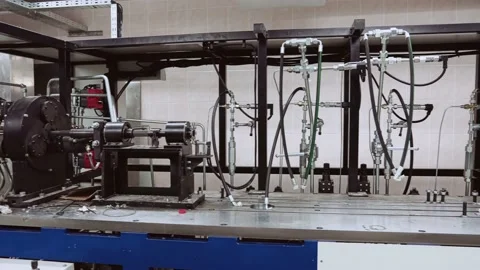 Panorama of the hydraulic system of the machine in the workshop Video stock 213726125