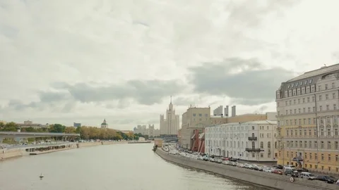 Panorama hyperlapse park zaryadye, timelapse moscow from the bridge 4k, Ultra HD Stock Footage 80518472