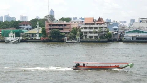 Panorama landscape view of chaopraya river with river water boat transporta.. Stock Footage 238887508
