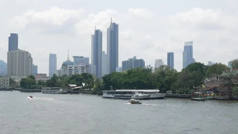 Panorama landscape view of chaopraya river with river water boat transporta.. Stock Footage 265233670