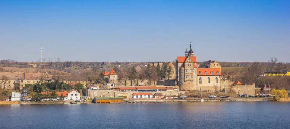 Panorama of the Susser See lake and the historic castle in Seeburg Stock Photos