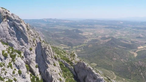 Panorama view of landscape from the top of chateau Queribus. Stock-Footage 77765684