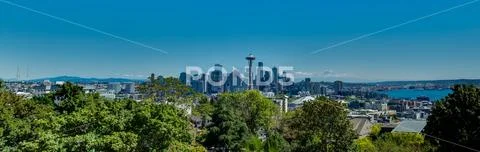 Panorama View towards Space Needle with Mount Rainier in Backgro Stock Photos