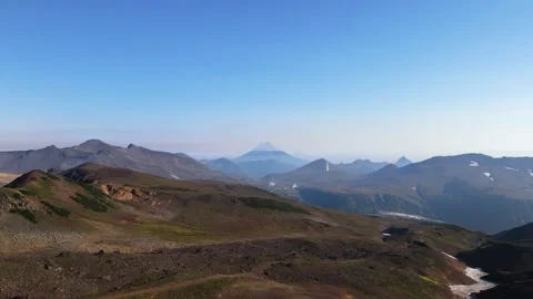 Panorama of volcanoes from high Vídeo Stock 169386796