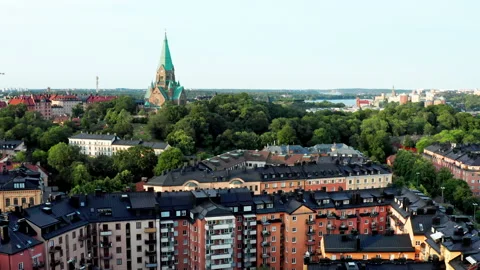Panoramic aerial flying drone view of Södermalm Video stock 150760164