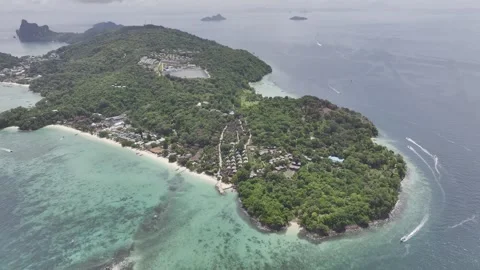 Panoramic aerial view of Koh Phi Phi Don island Thailand Stock-Footage 266674966