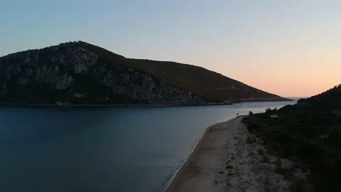 Panoramic aerial view over Divari beach near Navarino bay, Gialova. It is one Vídeos de archivo 197582504