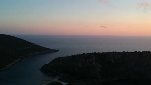 Panoramic aerial view over Divari beach near Navarino bay, Gialova. It is one Vídeos de archivo 197583879