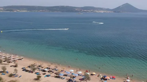 Panoramic aerial view over Divari beach near Navarino bay, Gialova. It is one Vídeos de archivo 197592228