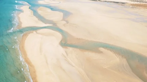 Panoramic bird eye view of amazing coastline with blue water lagoon Video stock 127994027