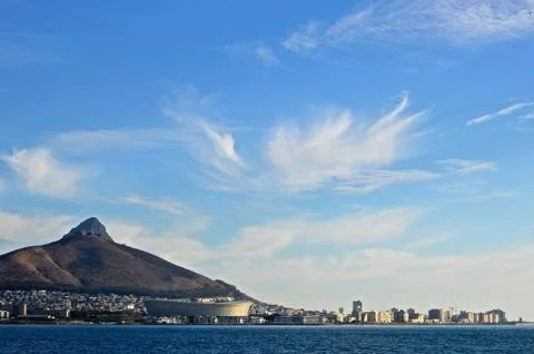 Panoramic Cape Town view from Robben Island during summer day Foto stock