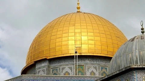 Panoramic of Dome of the Rock mosque in Jerusalem Video stock 79596362