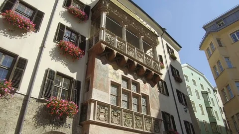 Panoramic Goldenes Dachel Square Stock-Footage 79991867