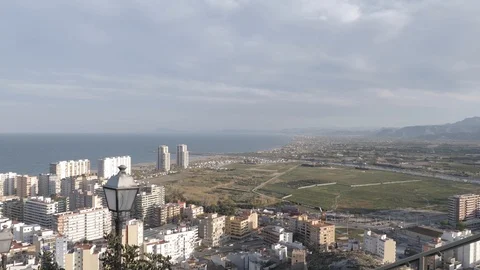 Panoramic image from the mountain of the city and the bay of Cullera Видео 105828843