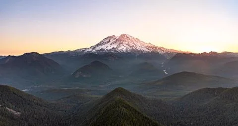 Panoramic Landscape of Mount Rainier in the Pacific Northwest Stock Photos