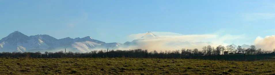 Panoramic mountainscape Fotos Stock