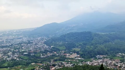 Panoramic Mountaintop View Over Villages and City Under Dramatic Clouds at 1300 Vídeo Stock 334696636