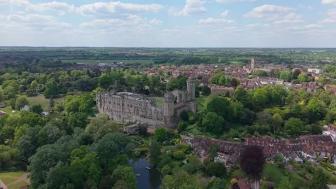 Panoramic Orbit Drone View of Warwick Village, Avon River and Castle Dungeon 스톡 동영상 331281616