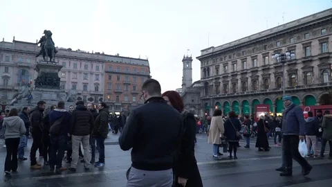 Panoramic shot of Duomo Square and Duomo Cathedral in Milan during Christmas Stock Footage 89783223