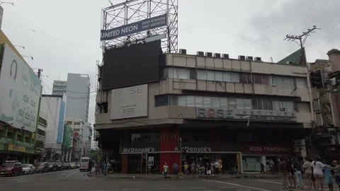 Panoramic Shot if random Colon Cebu Street Stock-Footage 159781968