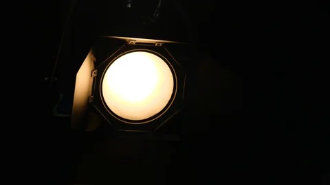 Panoramic Shot of Professional Studio Lights with Beautiful Lens Flares 스톡 동영상 92786290