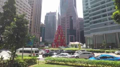 Panoramic Street View, Road Traffic, Momentum Sculpture, Downtown, Singapore Stock Footage 335274780