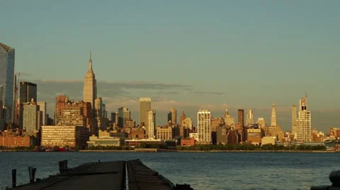 Panoramic Sunset Time-Lapse of the Midtown Skyline in New York City Stock Footage 64271483