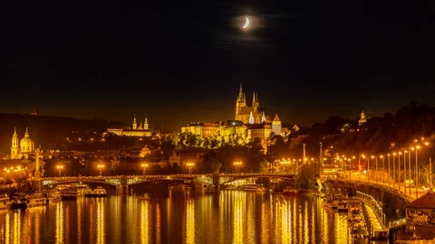 Panoramic time-lapse view of Prague in the Czech Republic Video stock 128769520