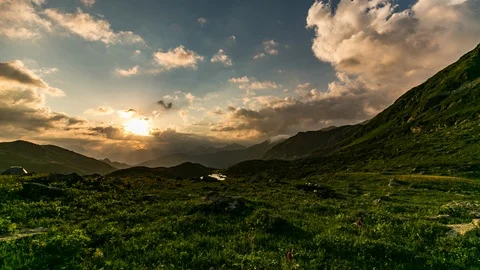 Panoramic Timelapse Of Base camp on Alpine Meadow At Sunset Stockbeeldmateriaal 91646720