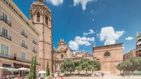 Panoramic timelapse hyperlapse of Plaza de la Reina in Valencia, Spain. Foto stock