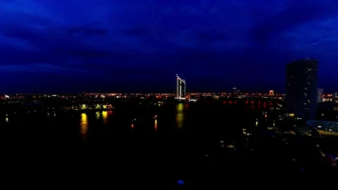 Panoramic Twilight View of Chao Phraya River and Bangkok Skyline Video stock 310380703