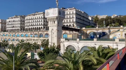 Panoramic video of the center of Algiers 스톡 동영상 197483338