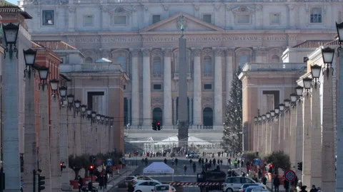 Panoramic video of the facade of St. Peter's Basilica in Rome,Italy Stock Footage 145283995