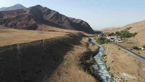 Panoramic view of the alpan mountains Video stock 214256225