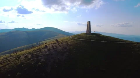 Panoramic view of the Arch of Freedom monument in Bulgaria’s Balkan Mountains. Stock Footage 311367883
